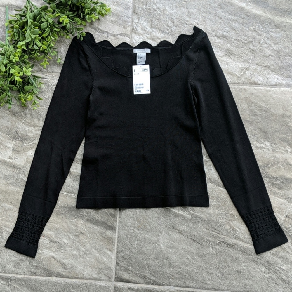 New! H&M Off the shoulder long sleeve blouse - Picture 1 of 3